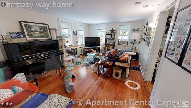 Building Photo - 38 Gibson St Unit #3B Rental