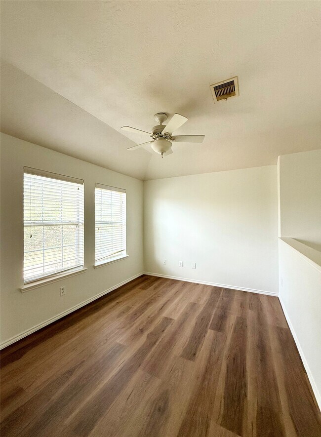 Photo - 24623 Colonial Maple Dr