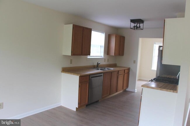 Photo - 29239 Corbin Pkwy