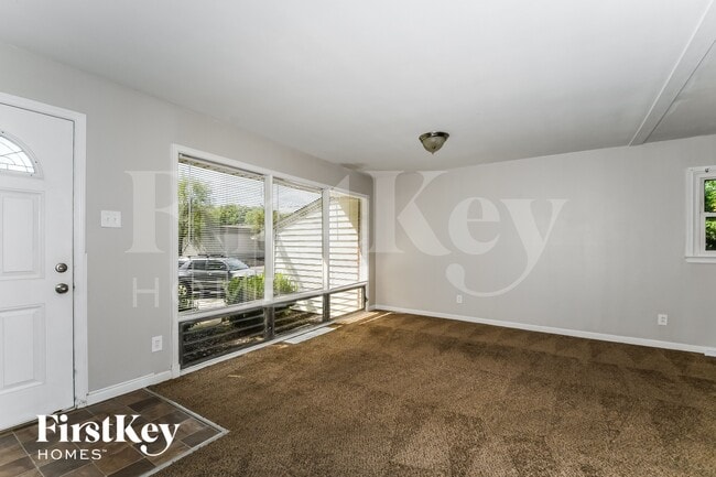 Photo - 535 St Anthony Ln