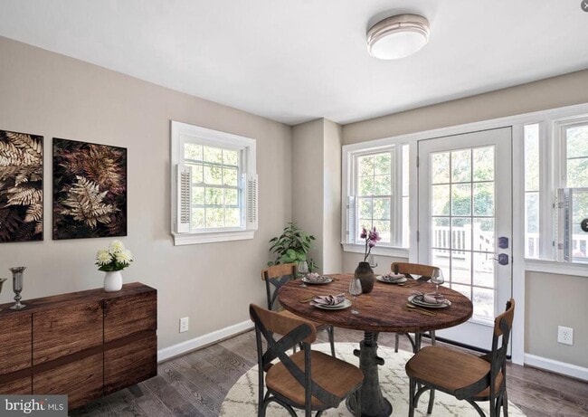 Photo - 2617 E Maple St