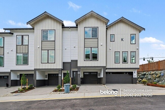 Building Photo - 16333 36th Ave W