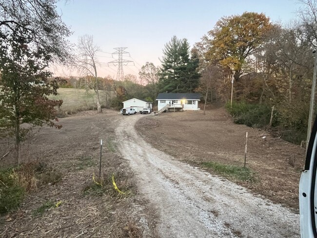 Photo - 7902 S Cameron Ln