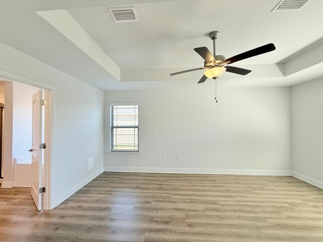 Photo - 4-Bedroom Craftsman Style Home - Winners Gait