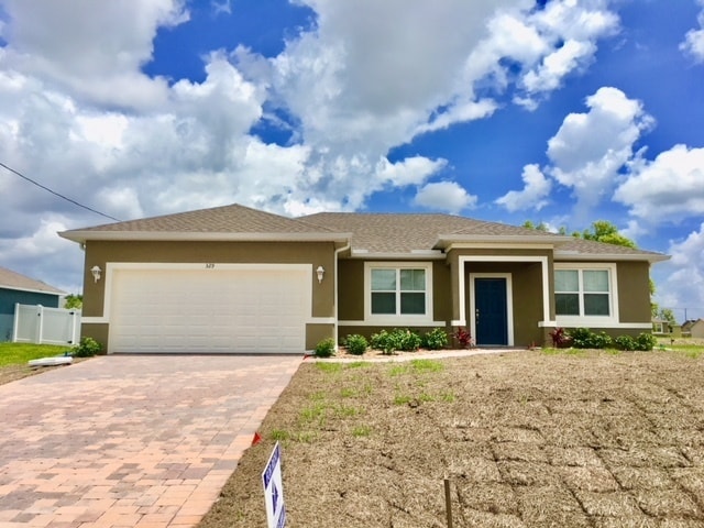 Building Photo - NE Cape Coral Single Family Home