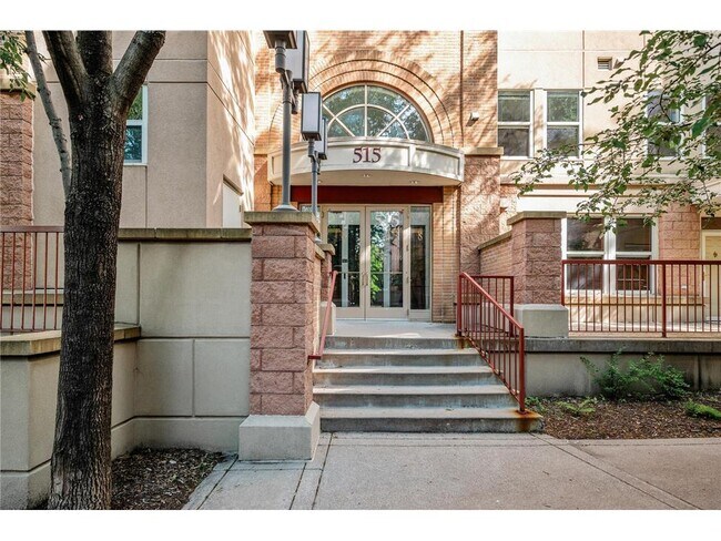 515 N 1st St Unidad 405
