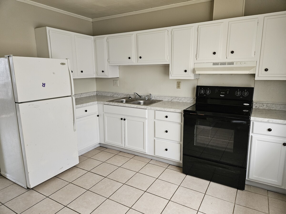 Photo - 607 Faith Cir