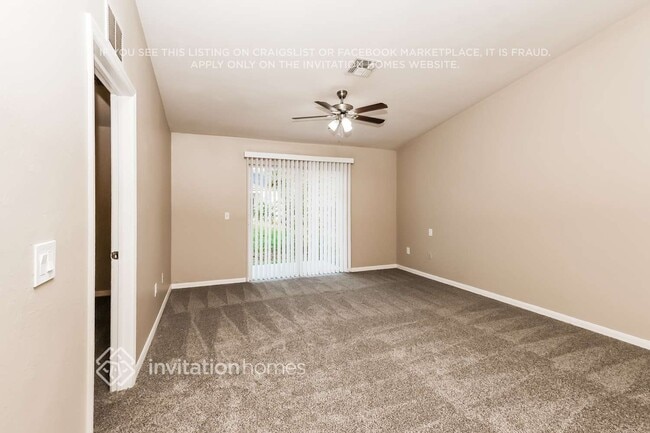 Photo - 2422 Joe Ave S