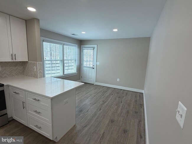 Photo - 6492 Vint Hill Rd