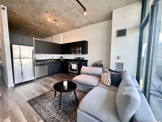 Photo - 235 W Van Buren St Unit 4409