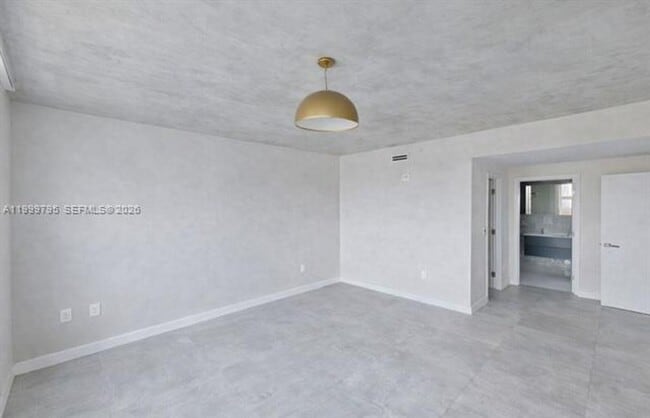 Photo - 3250 NE 1st Ave Unidad 3250 NE 1st Ave # PH1115