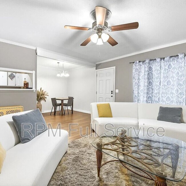 Photo - 810 Bellevue Rd Unit APT 175