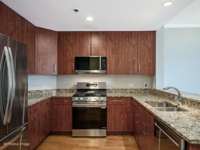 Photo - 160 E Illinois St Unit 1604