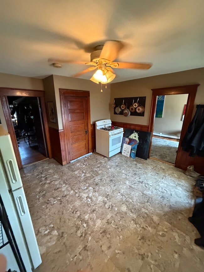 Photo - 76 Phebe St Unit 3