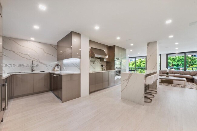 Photo - 2901 S Bayshore Dr Unit 5E