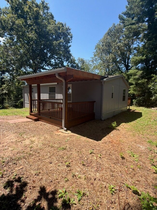 Photo - 25 Crestfield Ave