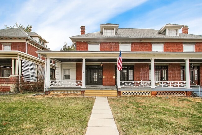 Photo - 804 Oak Hill Ave