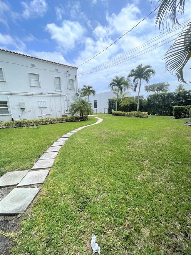 Photo - 5116 SW 57th Ave Unit (upstairs)