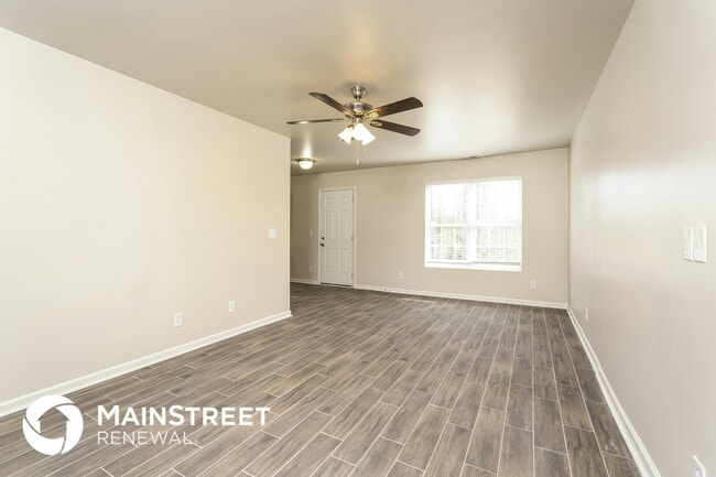 Photo - 1111 Maury Ln