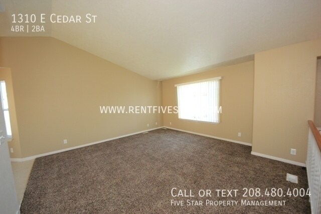 Photo - 1310 E Cedar St