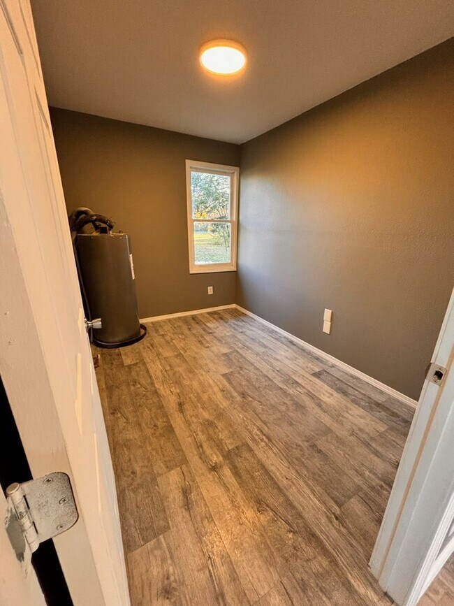 Photo - 109 S Illinois Ave Unit 109 1/2 S Illinois