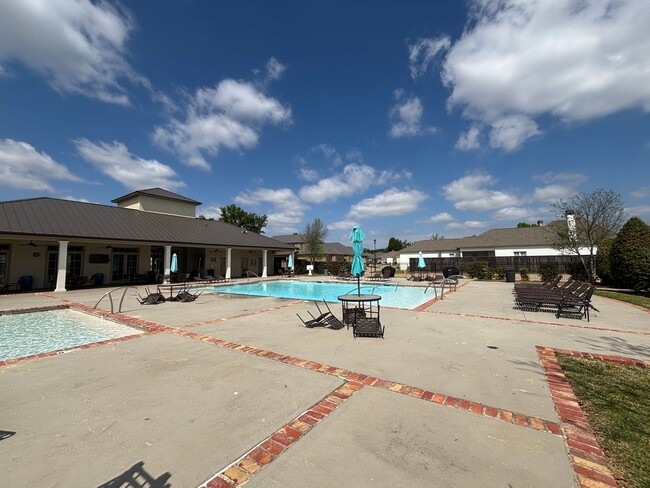 Photo - LUXURY LIVING IN THE PRESTIGIOUS PROVENANCE SUBDIVISION