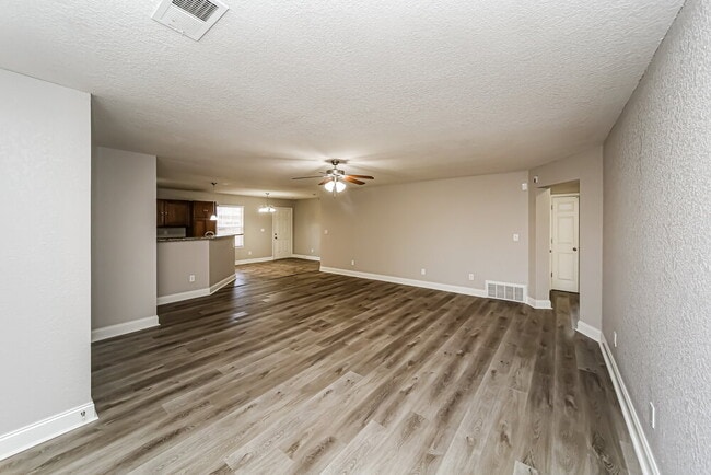 Photo - 4216 Blake Cir
