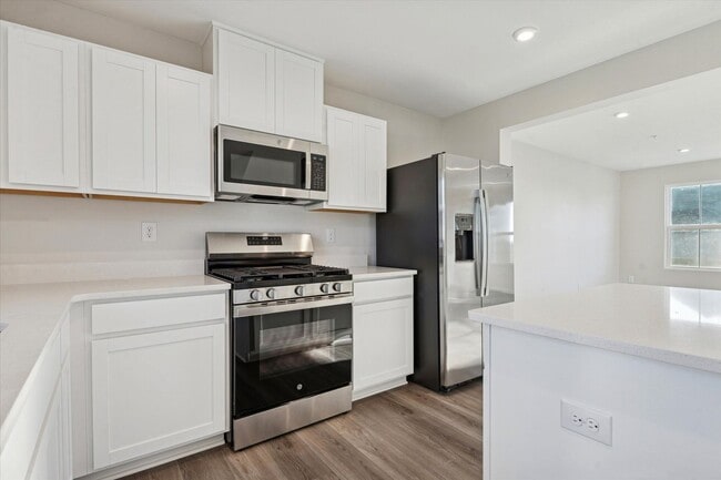 Photo - Brand-New Ryan Homes End Unit Townhome – Be the First to Move In!