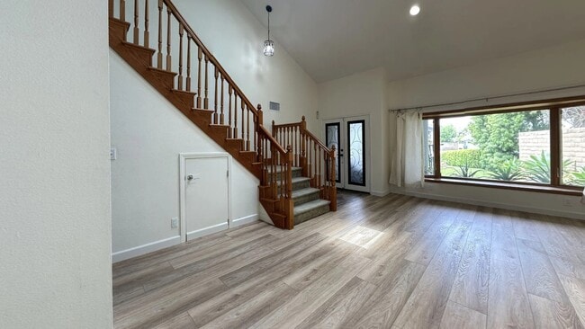 Photo - 10462 Sierra Cir