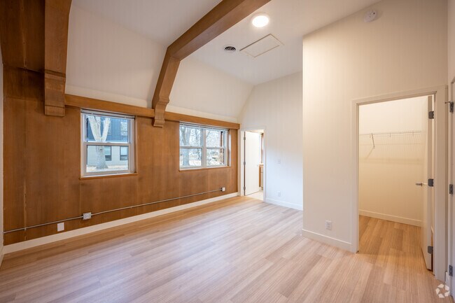 2BR, 2BA - 1,144SF - Primary Bedroom