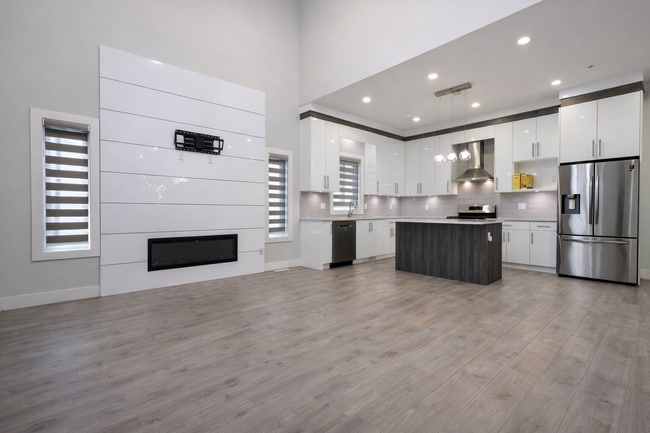 Photo - 36701 Carl Creek Cres