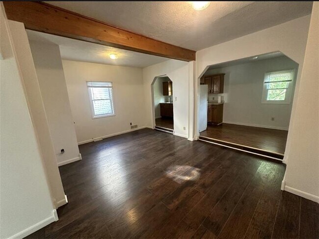 Photo - 304 Bessemer Ave