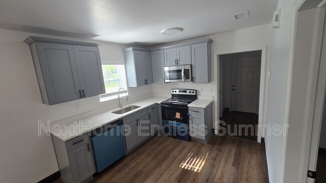 Photo - 120 Mccallman Rd