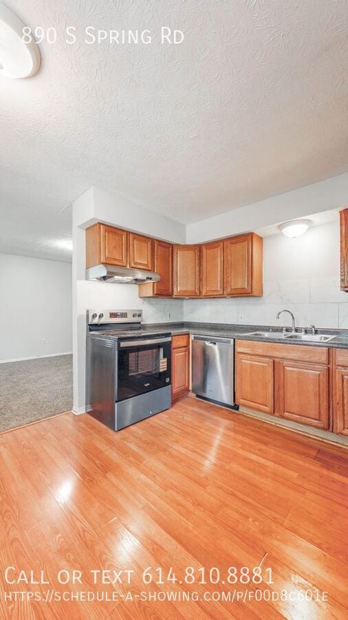 Building Photo - 890 S Spring Rd Rental