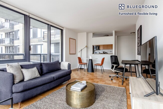 Photo - 235 W 48th St Unit SI FL33-ID1350