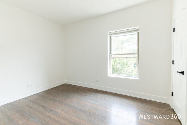 Photo - 6201 N Glenwood Ave Unit 6201-3
