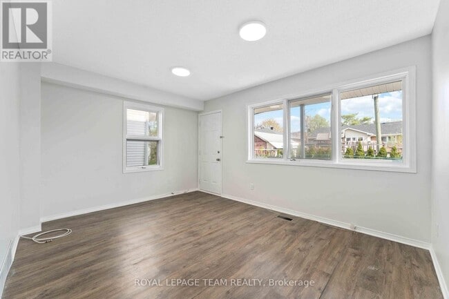 Photo - 1420 Raven Ave