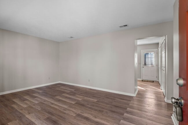 Photo - 2824 Airwood Dr