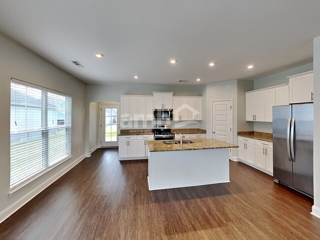 Photo - 5506 Central Grove Sq