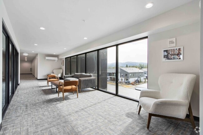 Building Photo - Millworx Rental