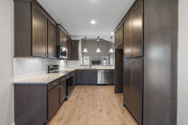 Photo - 1908 Gracie Bug Lp