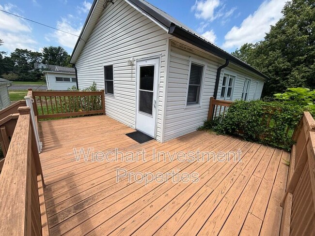 Photo - 313 E Highland Ave