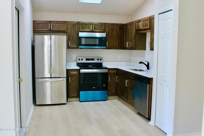 Photo - 10178 Geni Hill Cir N