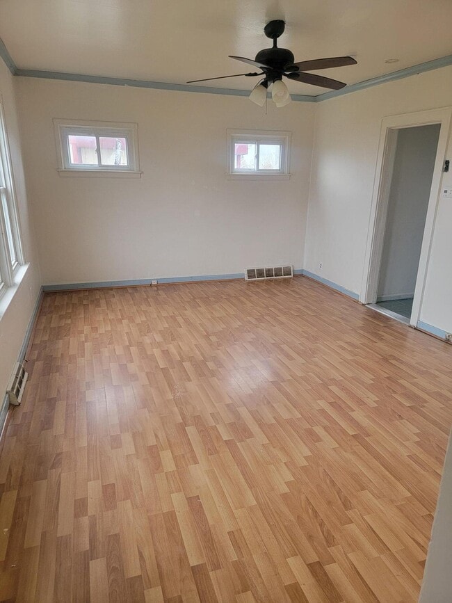 Photo - 8323 E Frontage Rd