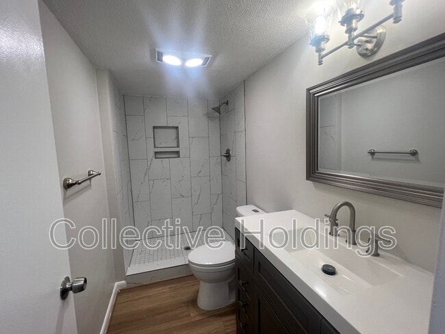 Photo - 3101 Lorna Rd