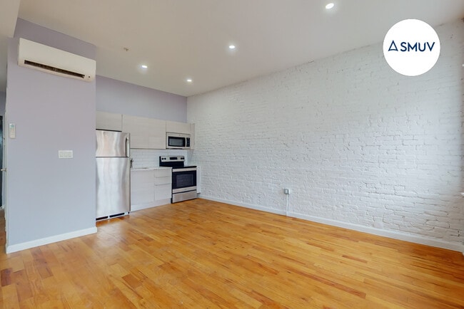Building Photo - 7 N Carey St Unit Three Rental
