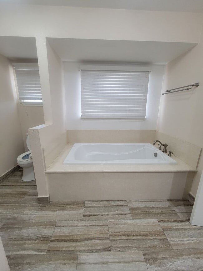 Photo - 3240-3242 Cerritos Ave