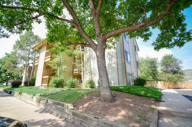 Photo - 2960 W Stuart St