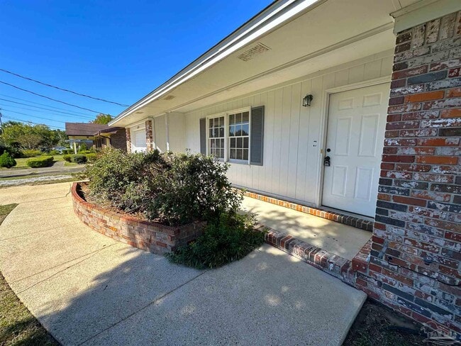 4290 La Borde Ln