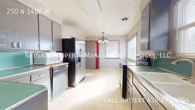 Photo - 250 N 1400 W